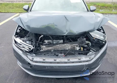 2020 Volkswagen Jetta 1.4T R-Line/1.4T S/1.4T Se z USA, uszkodzony, nr VIN 3VWCB7BU9LM017104